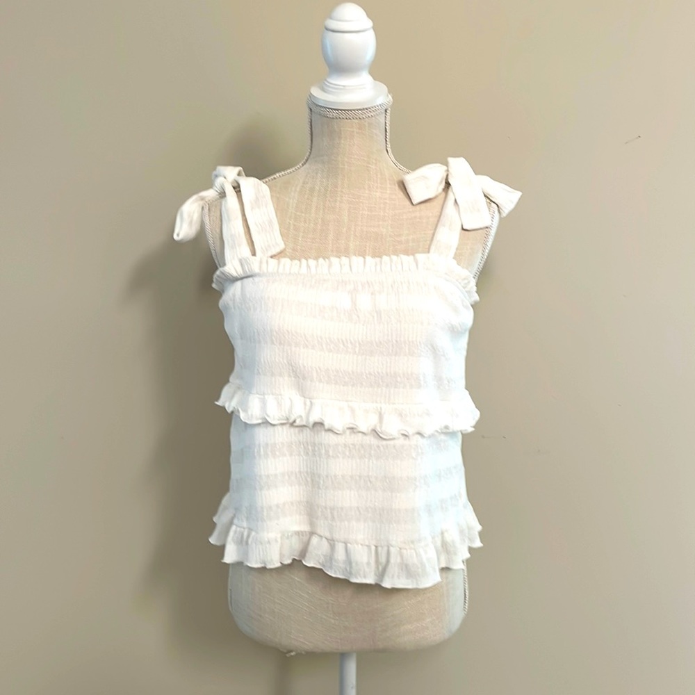 Altar'd State | White Tiered Tie-strap Shirt | Size Small